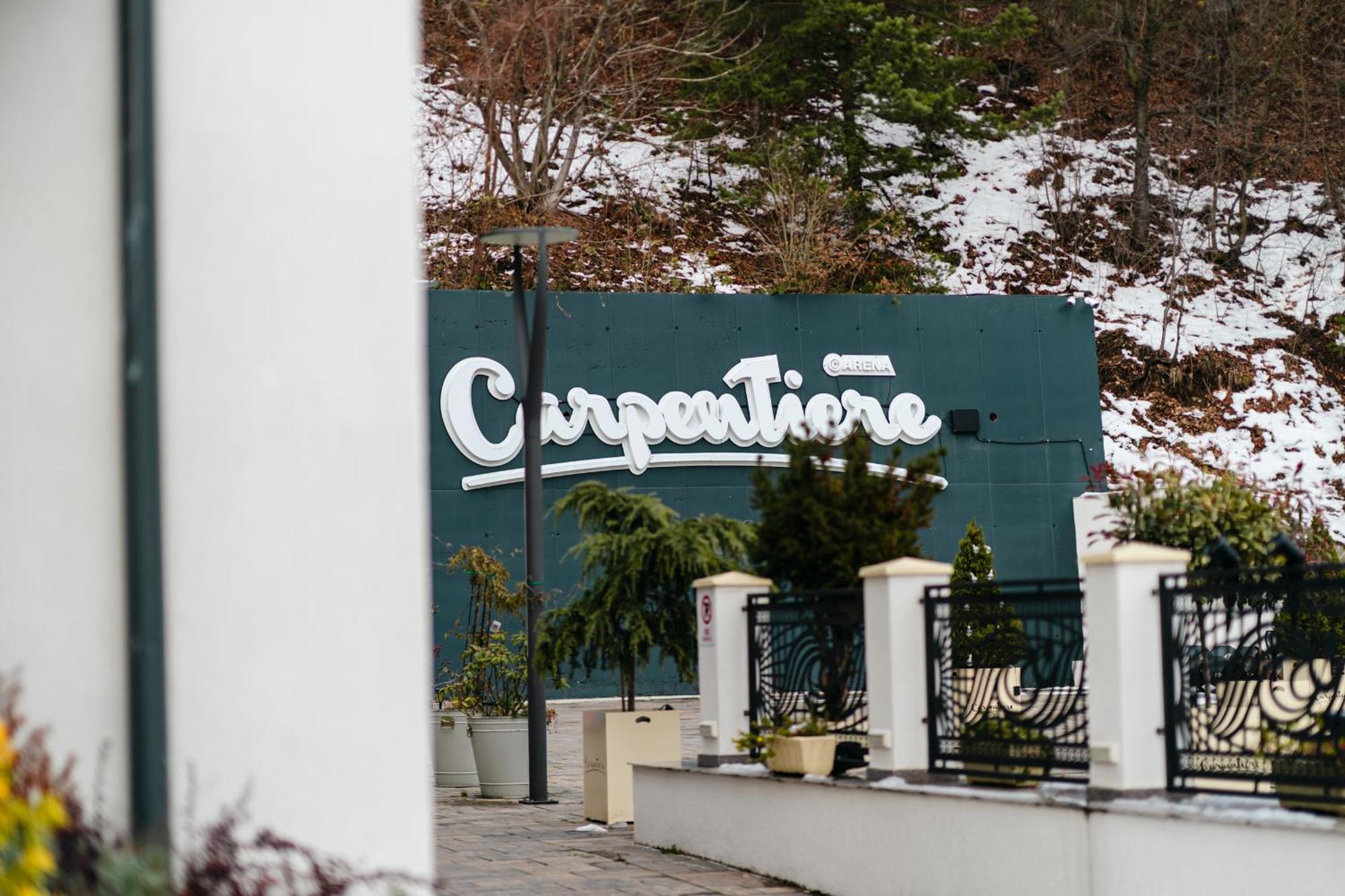 Carpentiere Arena Hotel Răşinari Екстериор снимка