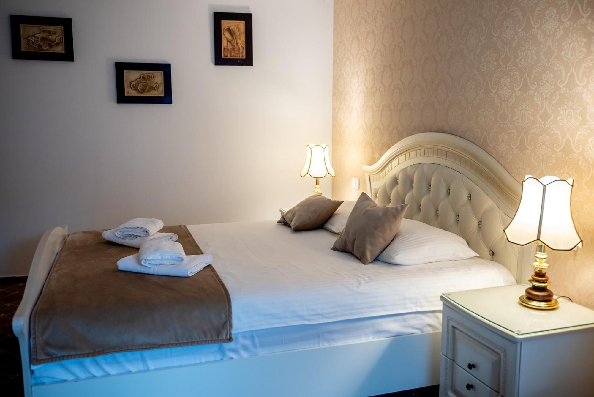 Carpentiere Arena Hotel Răşinari Екстериор снимка