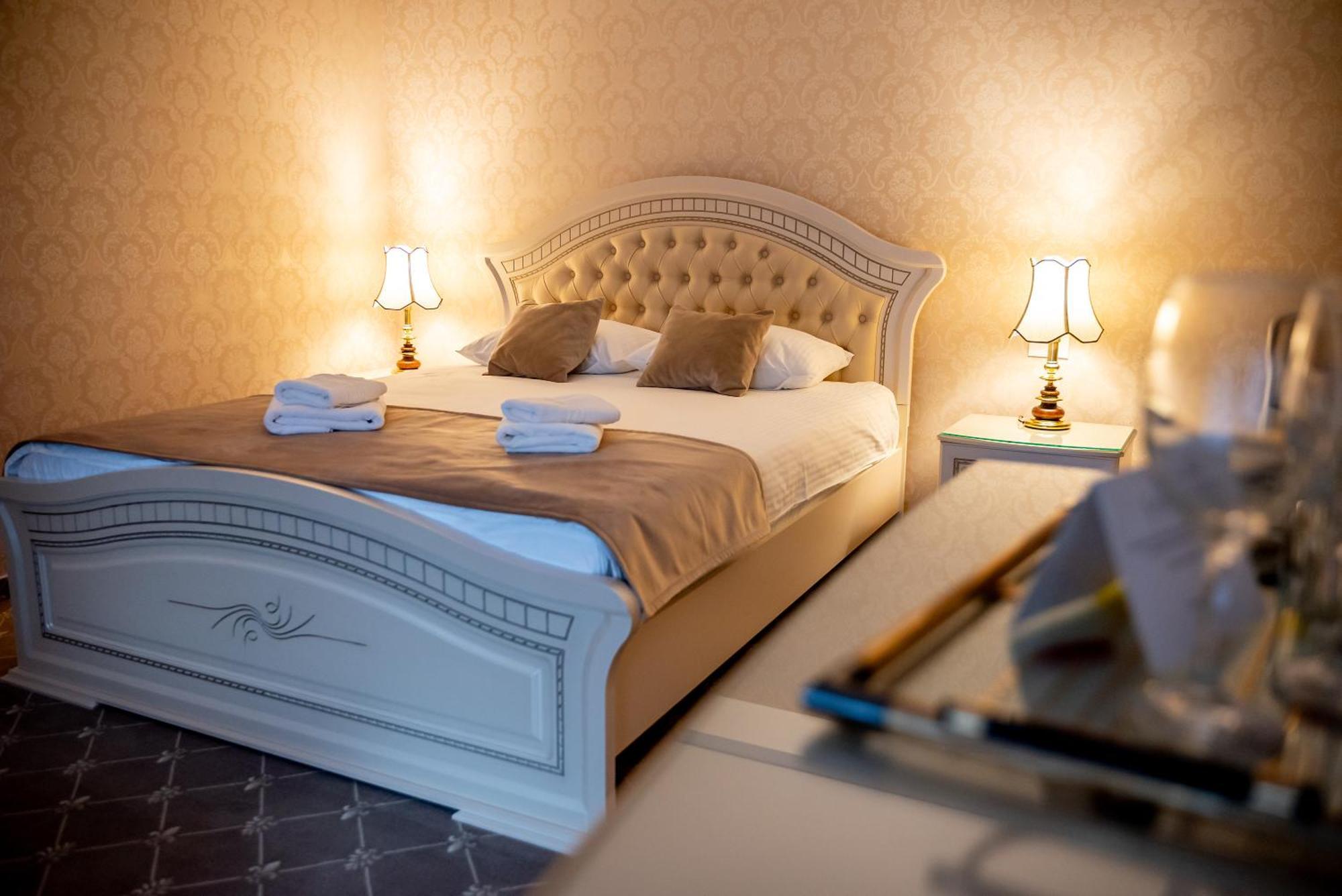 Carpentiere Arena Hotel Răşinari Екстериор снимка