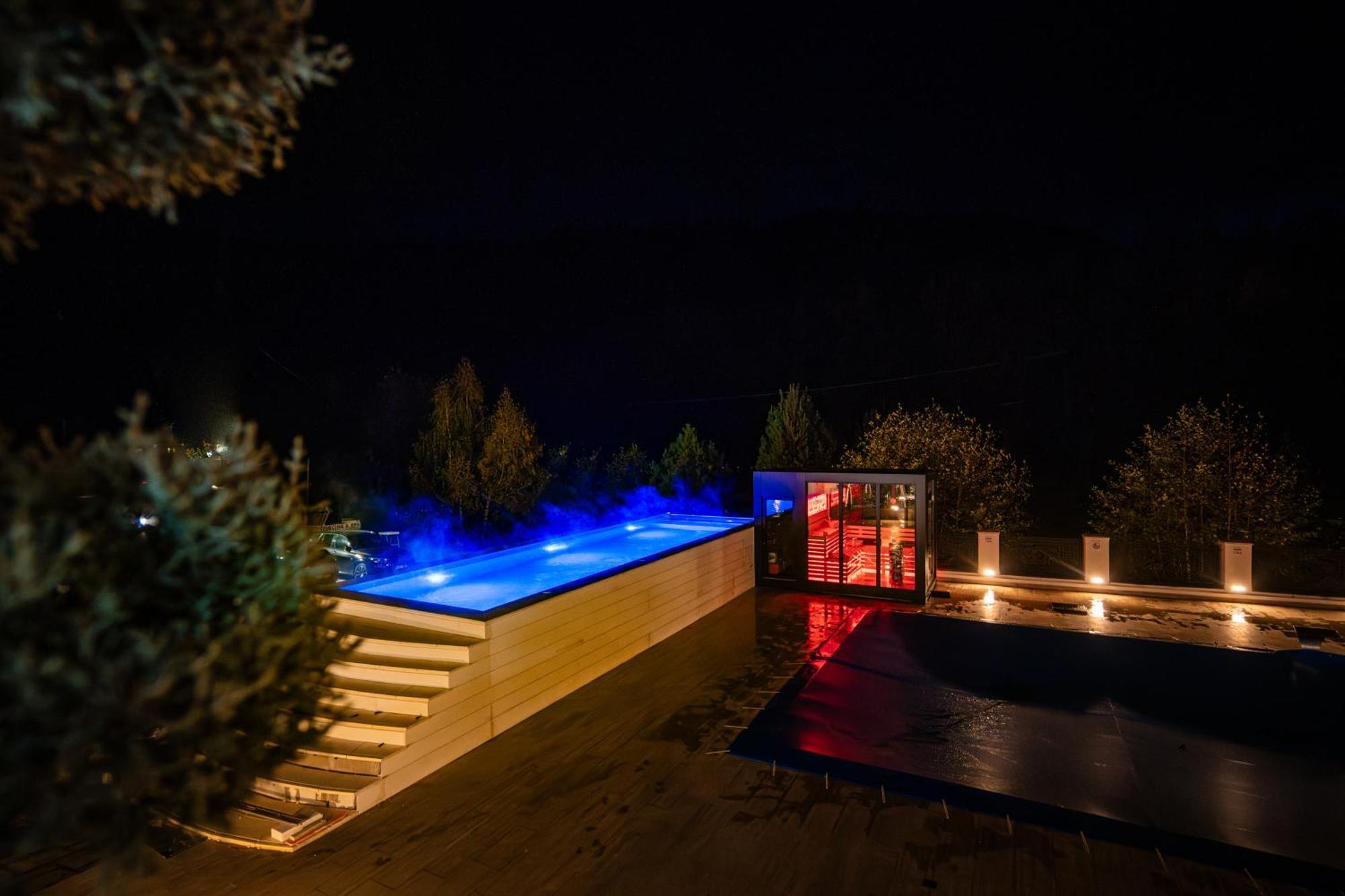 Carpentiere Arena Hotel Răşinari Екстериор снимка
