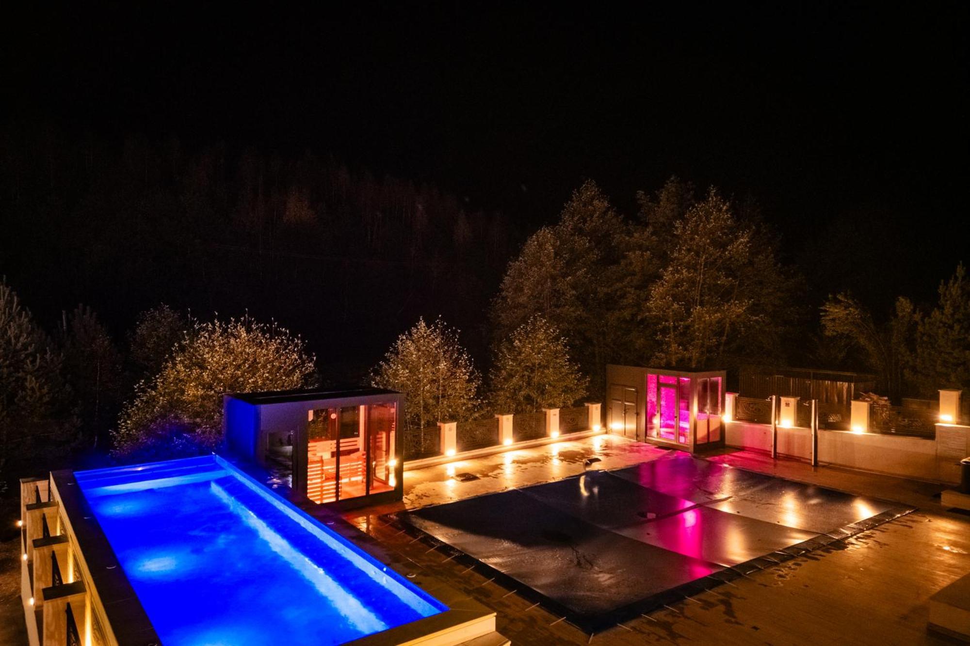 Carpentiere Arena Hotel Răşinari Екстериор снимка