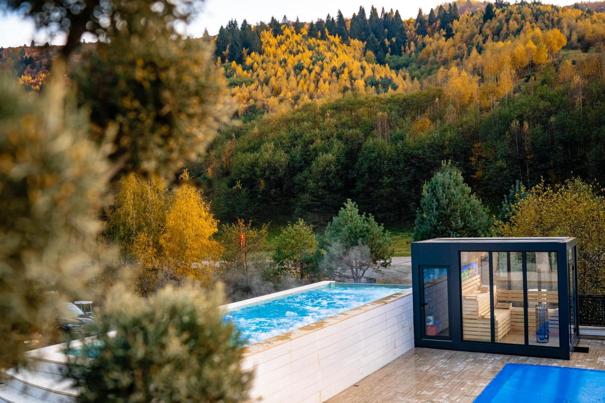 Carpentiere Arena Hotel Răşinari Екстериор снимка